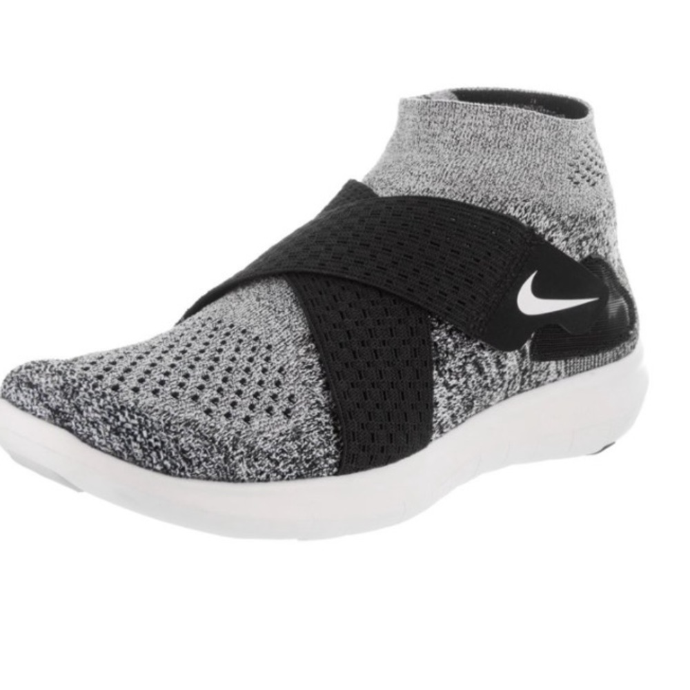 Nike Free RN Motion Flyknit Running Shoes